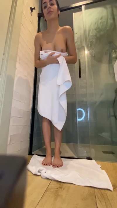 Honest answer only - would you fuck me?