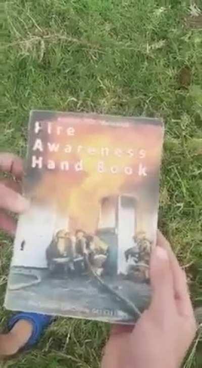 Aussies how don't give a shit be like 