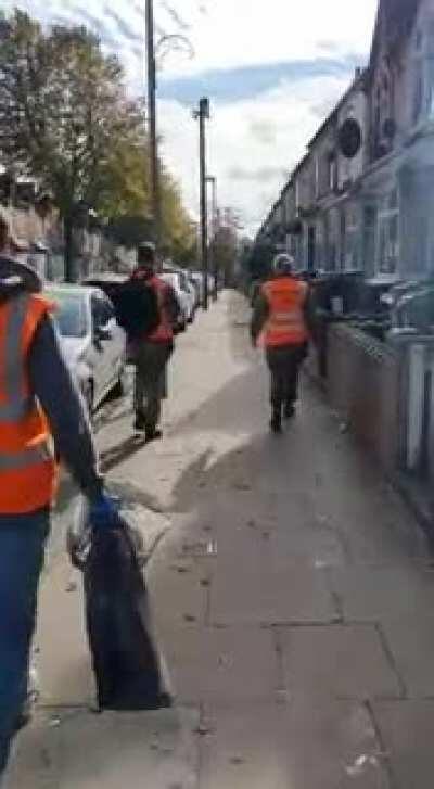 Male Karen can’t let people do their jobs