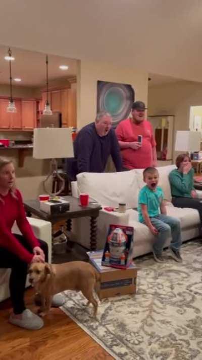 To empty the balls from the box