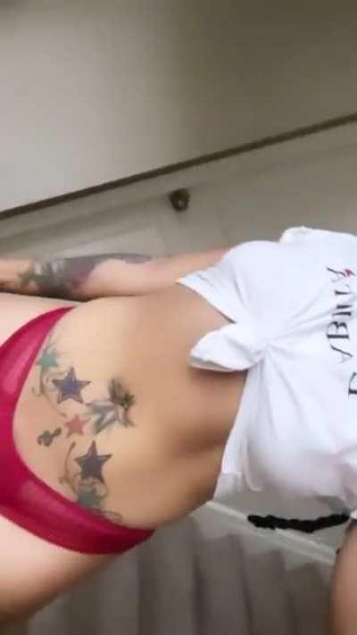 Chantele(@rebellious_chantele)