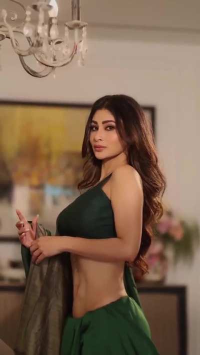 Mouni Roy