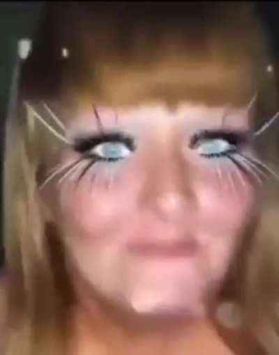 Someone come get their mom