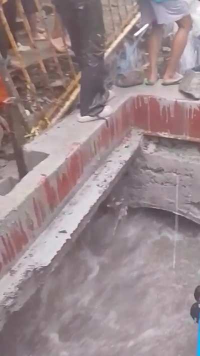 Philippines: Unsupervised child swept away by floods, is saved