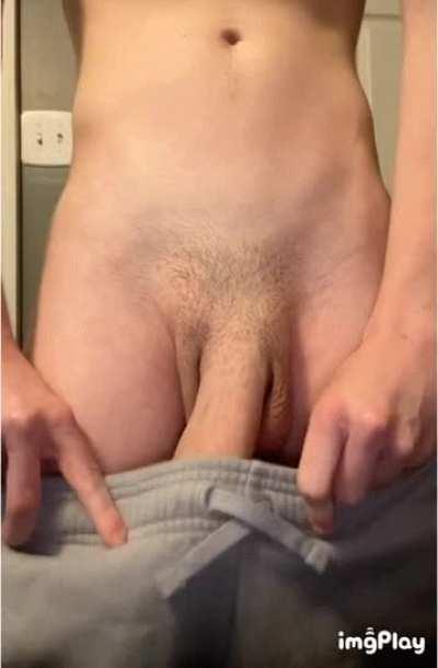 [18M] Grey sweatpants dick drop with some milk at the end 💦