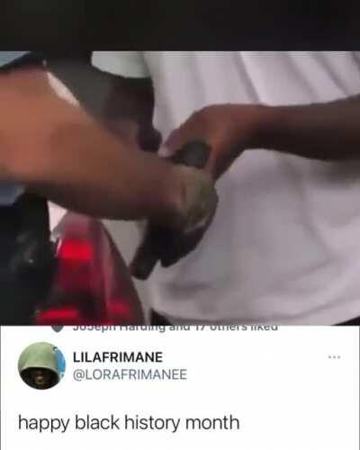 the jumpouts mad eshitt they had to give em his gun back cuz he legal 😂😂