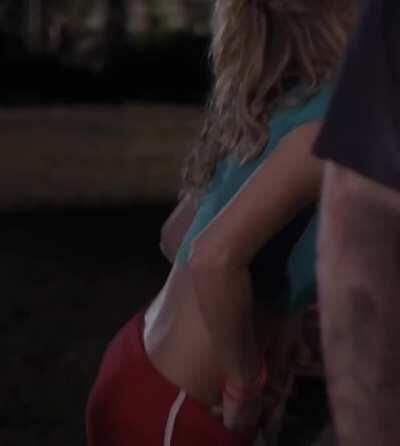 Brie Larson wants your hand in her shorts