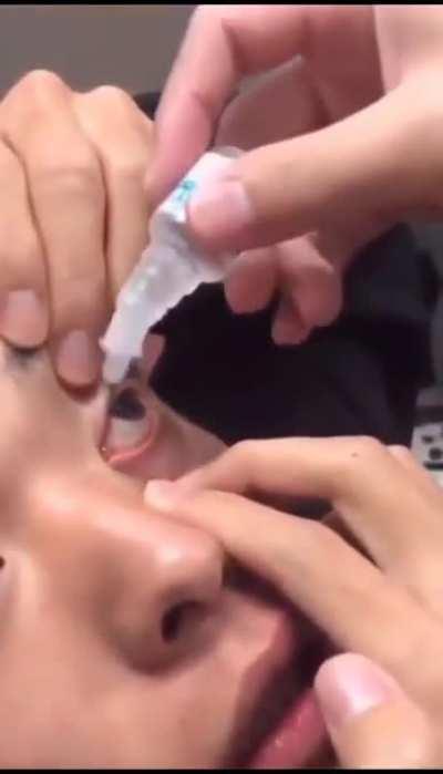 Como ativa o Sharingan 