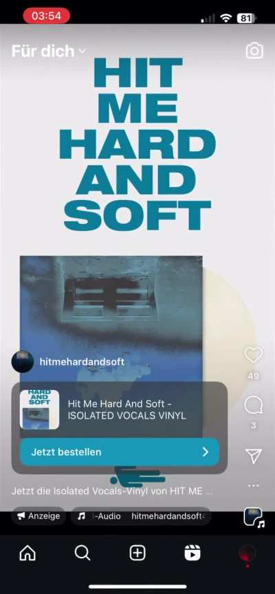 what is this goofy ahh song under the vinyl advertisement 😭😭