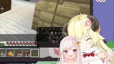 Watame is too cute, she wants to snuggle.