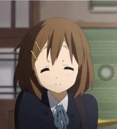 Take a brief moment from scrolling for Yui bopping. Now move along.