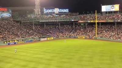 [Highlight] Mets fans refuse to do the wave at Fenway