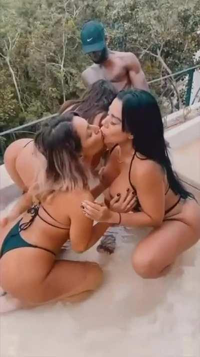 Blowjob GIF by jon7612