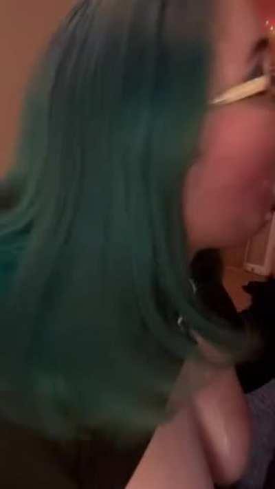 I need your cum on my face