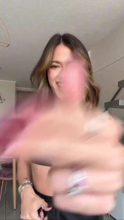 She scared the Gay Outta me