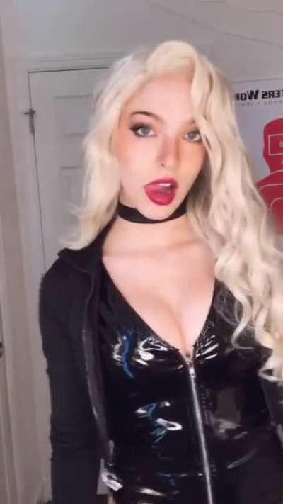 Black Canary by Missbricosplay