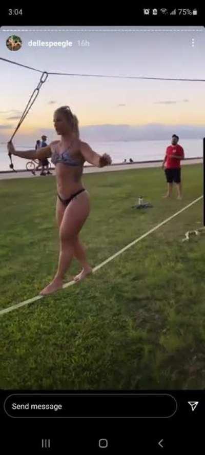 Dani!!!!!! Happy 2022