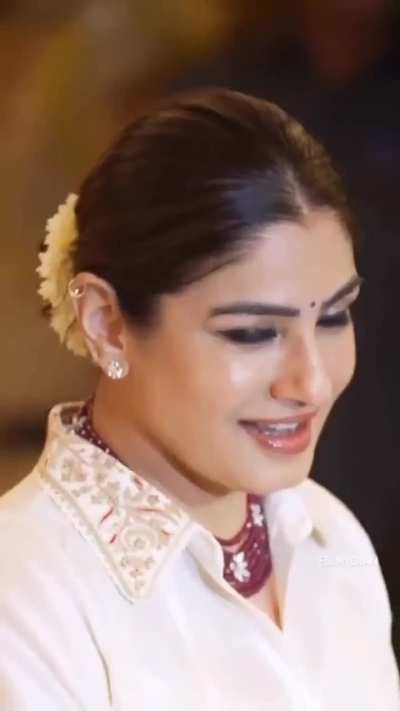 Uff randi k face to dekho 💦💦💦