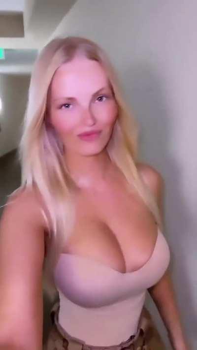 IG Story - May 2024 - More Jiggles