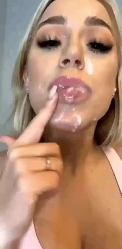 Do you know the name of this whore?