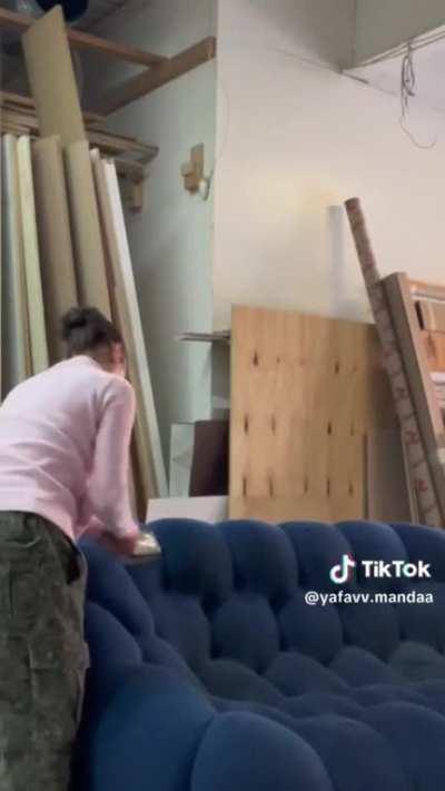 The little blue couch 🛋️ (nsfw)