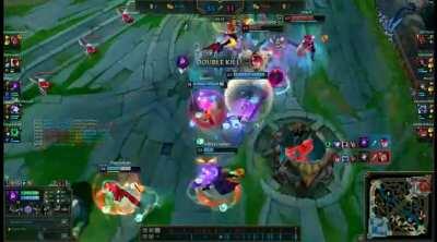 Bees Eat 5 People Alive