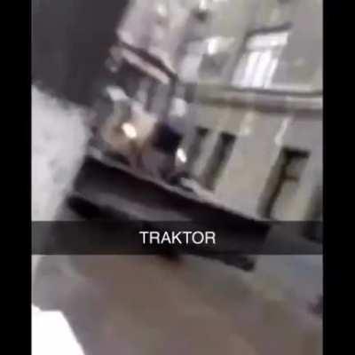 TRRAAAAKTORR BLYAAAAT