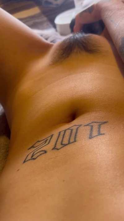 I love how it makes my stomach bulge even from fucking my ass