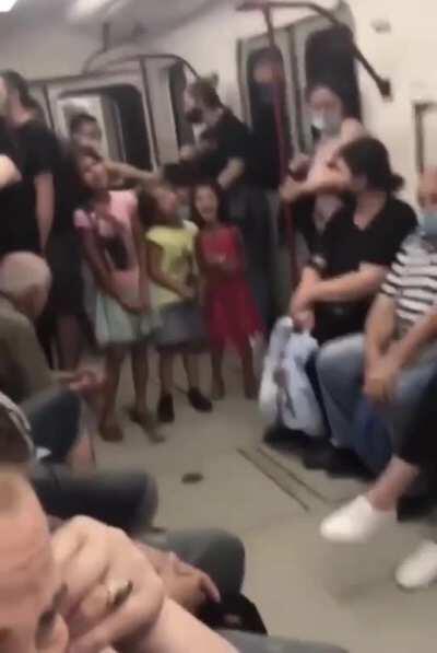 I&rsquo;d do the same, posted by u/FunkyAlucard on r/PublicFreakout