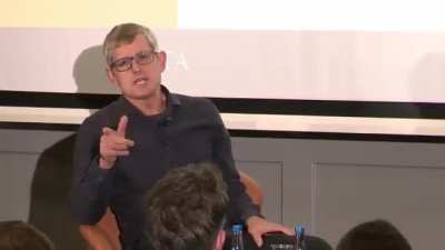 Louis Theroux reflects on his favourite documentaries at the recent IFTA Masterclass (via @IFTA)