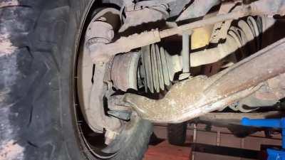 C/S the steering's a bit wobbly.