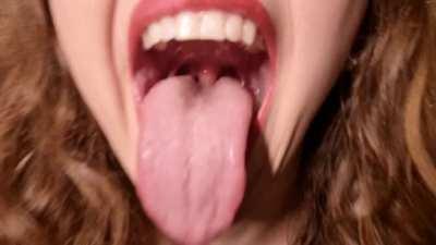 Im hungry for some cum