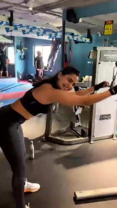 Aishwarya Lekshmi Ass