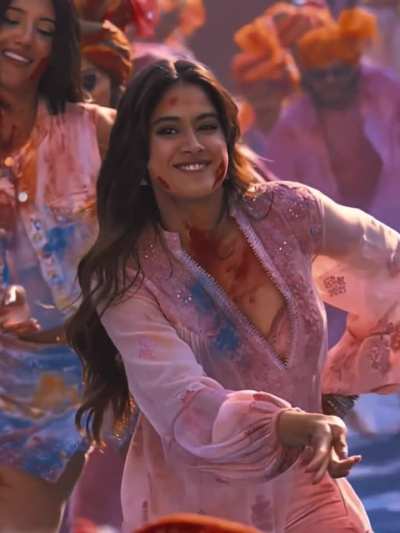 Janhvi Kapoor Bounce