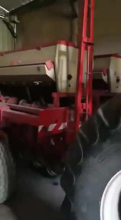 En el campo Los insumos dolarizdos al blue