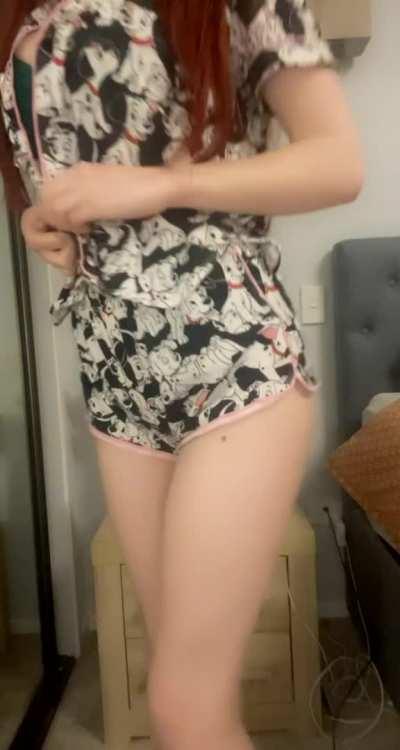 Straight out of bed, looking for daddy...