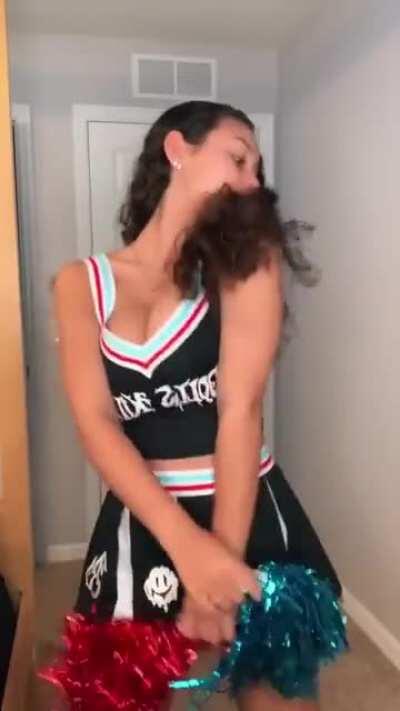 Cheerleader 4