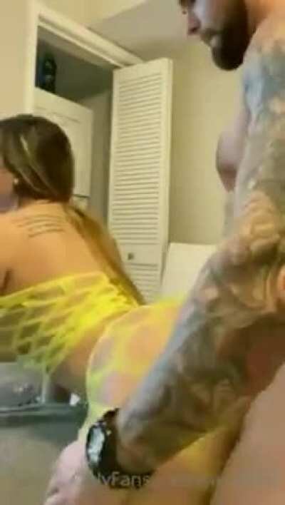 Her stiff ass 😂🥵😍