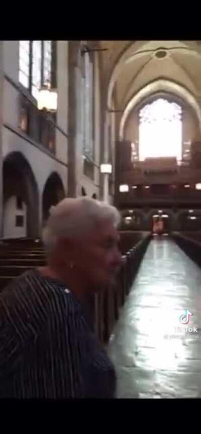 I&rsquo;m sayin&rsquo; hello to gad!