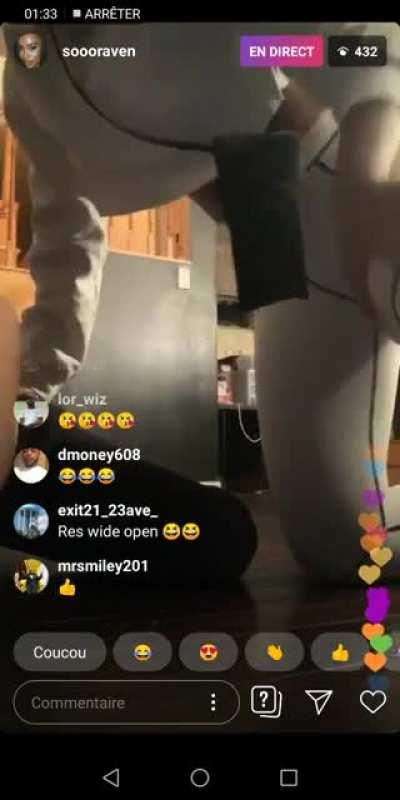 Playing with coi leray 🍑