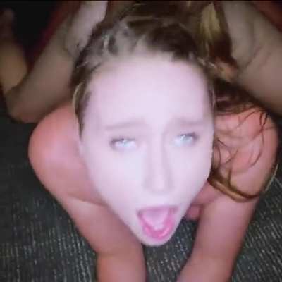 Cheeks getting clapped