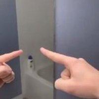 Mirror leaves no fingerprint