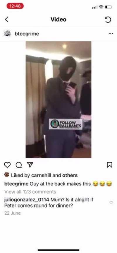 why would you film this knowingly?? 😂😂 Anyone recognise the beat Fairly sure 67 /Ktrap or Carns hill