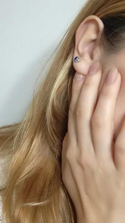 I love these earrings, do you want to see my entire collection?