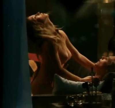 I want to cream Sydney Sweeney's goddess body so bad