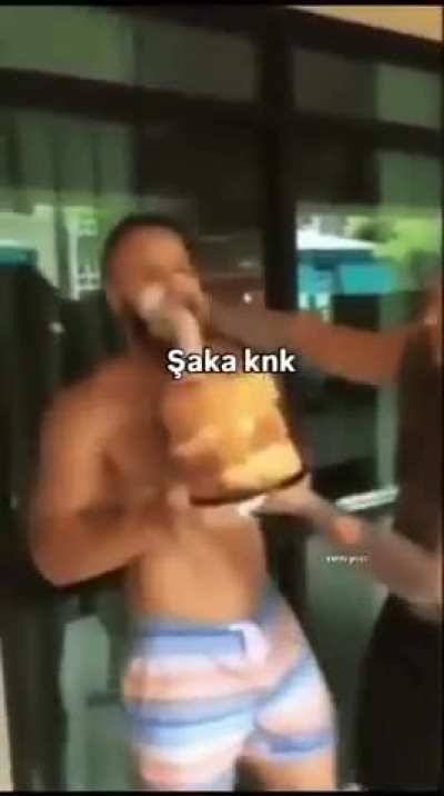 1 nisan mübarek olsun