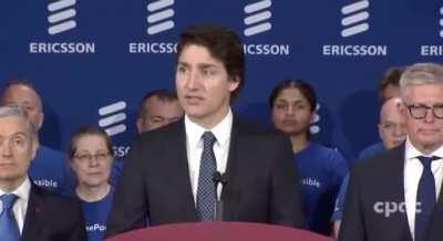 Justin Trudeau crying like a little girl that lost her doll. Elon's 