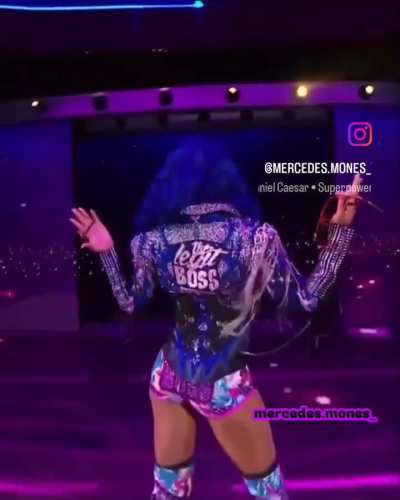 Mercedes Mone