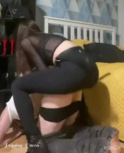 Living his best pegging 🍆💦