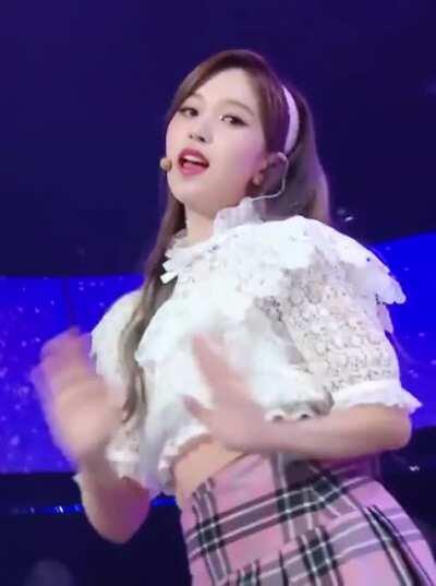 201031 - Mesmerizing Mina